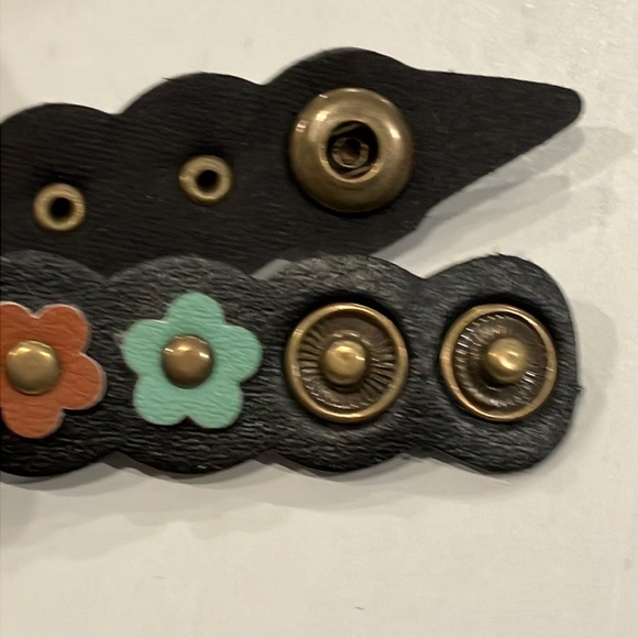 Multi Color Leather Bracelet - Picture 8 of 9